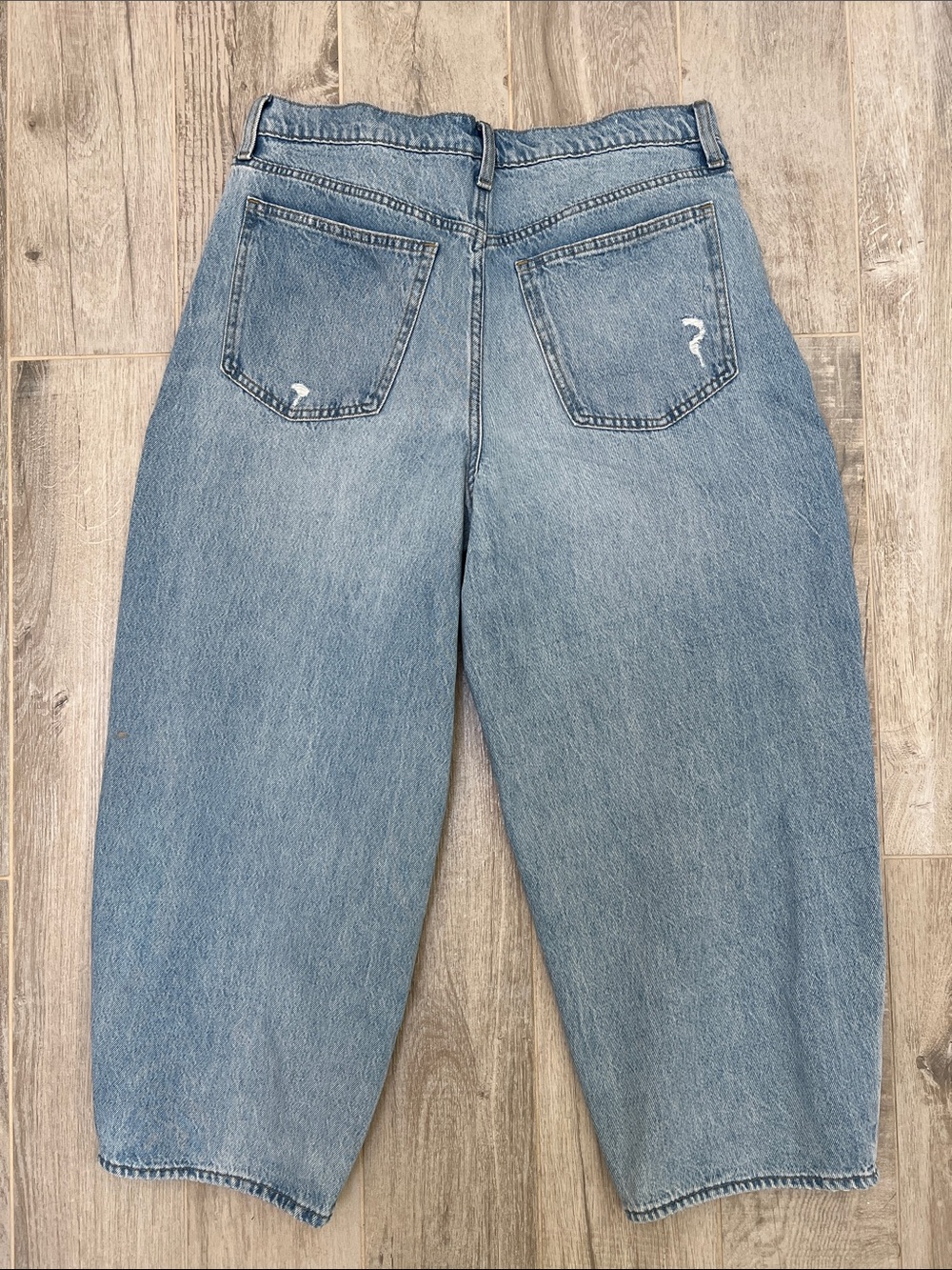 Universal Thread Barrel Jeans - Picture 9 of 9